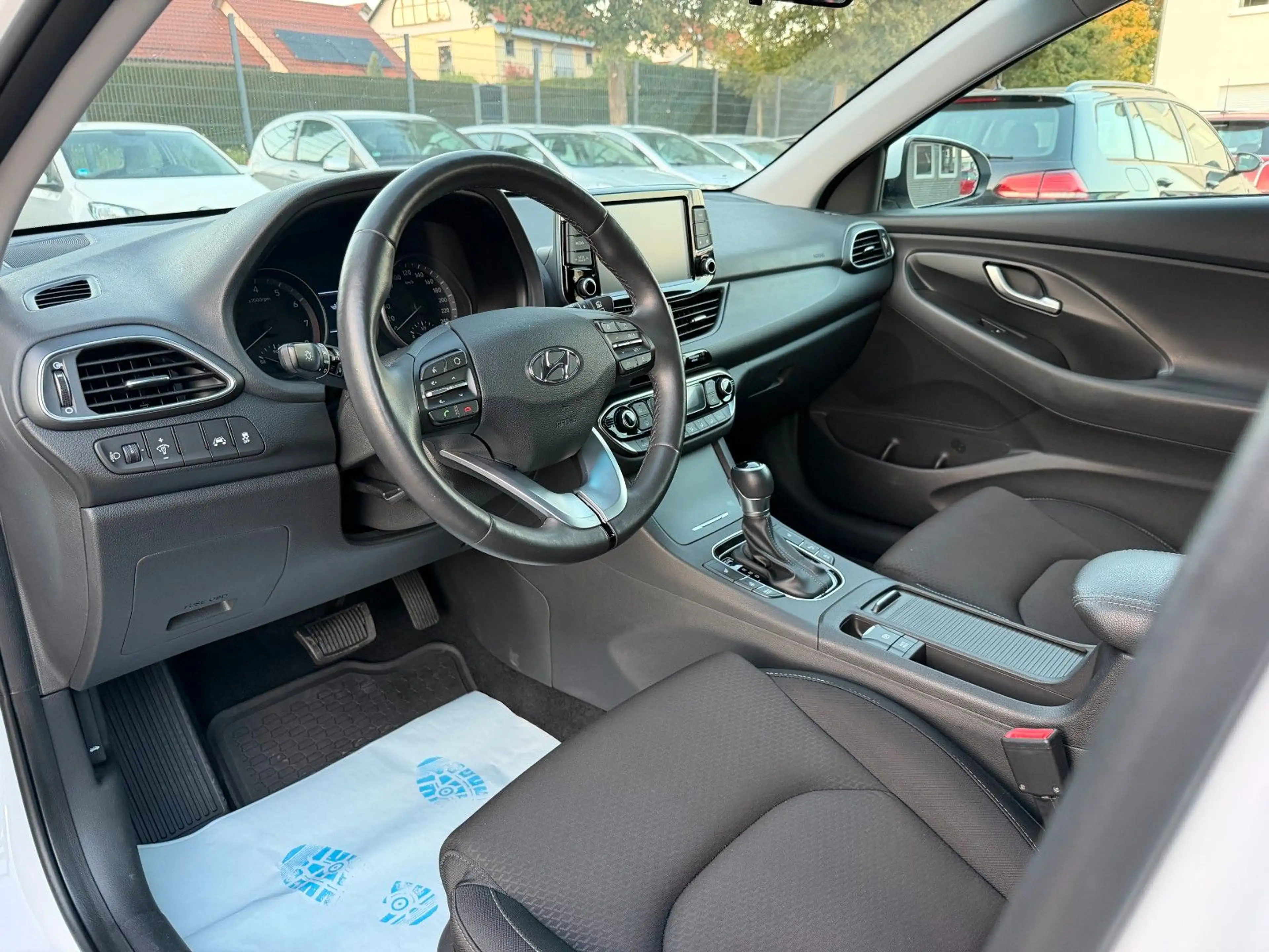 Hyundai i30 cw Family + 1. Hand Navi Touchscreen AHK — photo 22