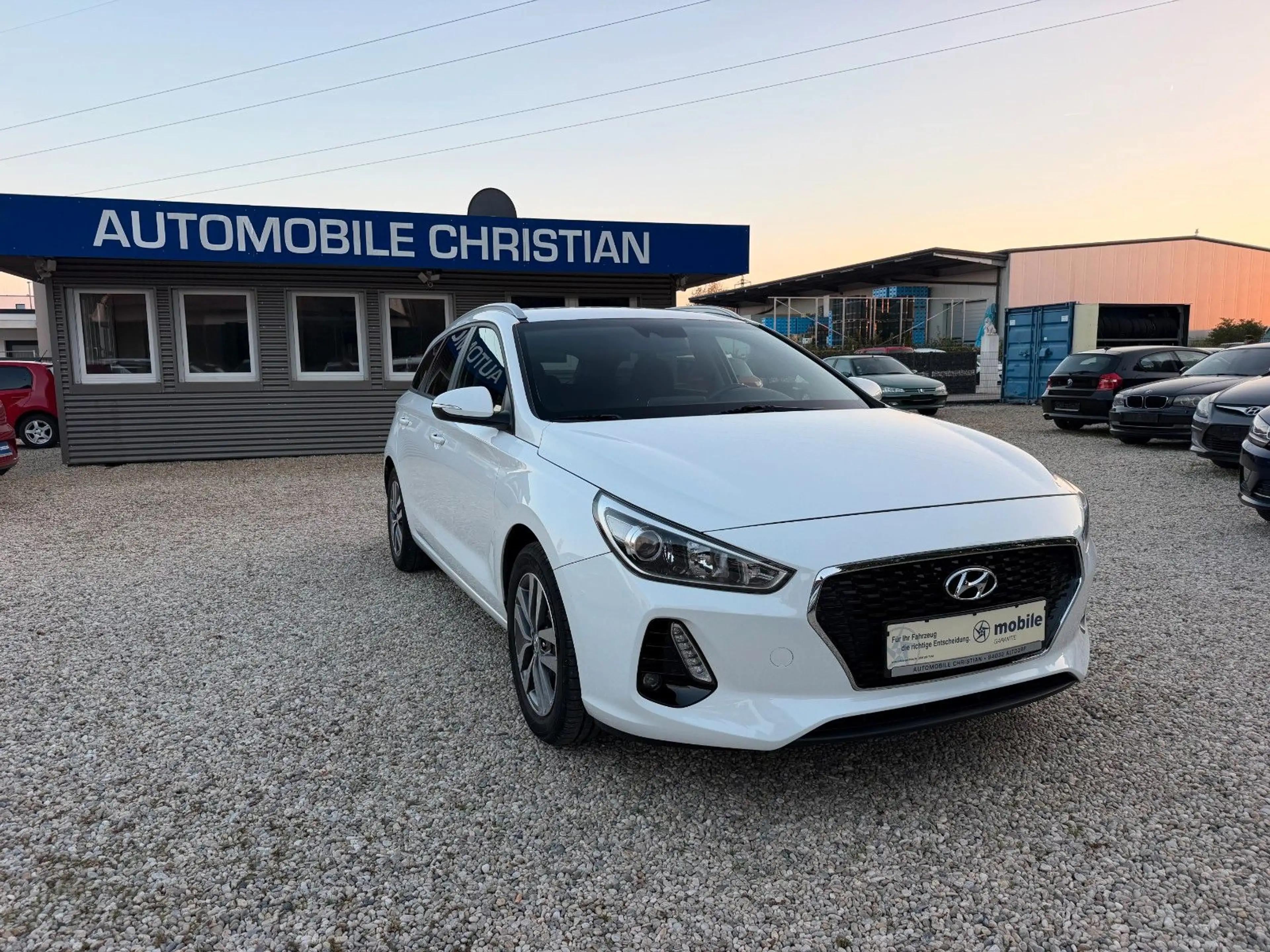 Hyundai i30 cw Family + 1. Hand Navi Touchscreen AHK — photo 3