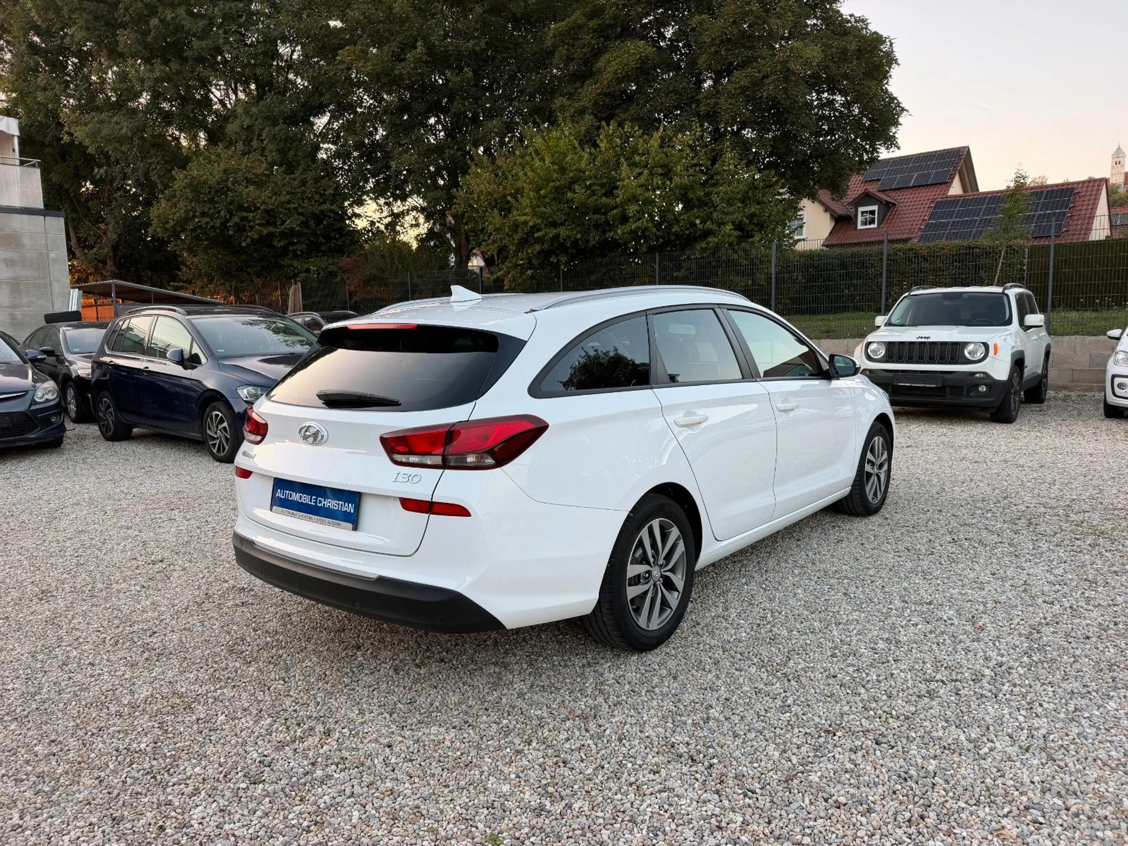 Hyundai i30 cw Family + 1. Hand Navi Touchscreen AHK — photo 6