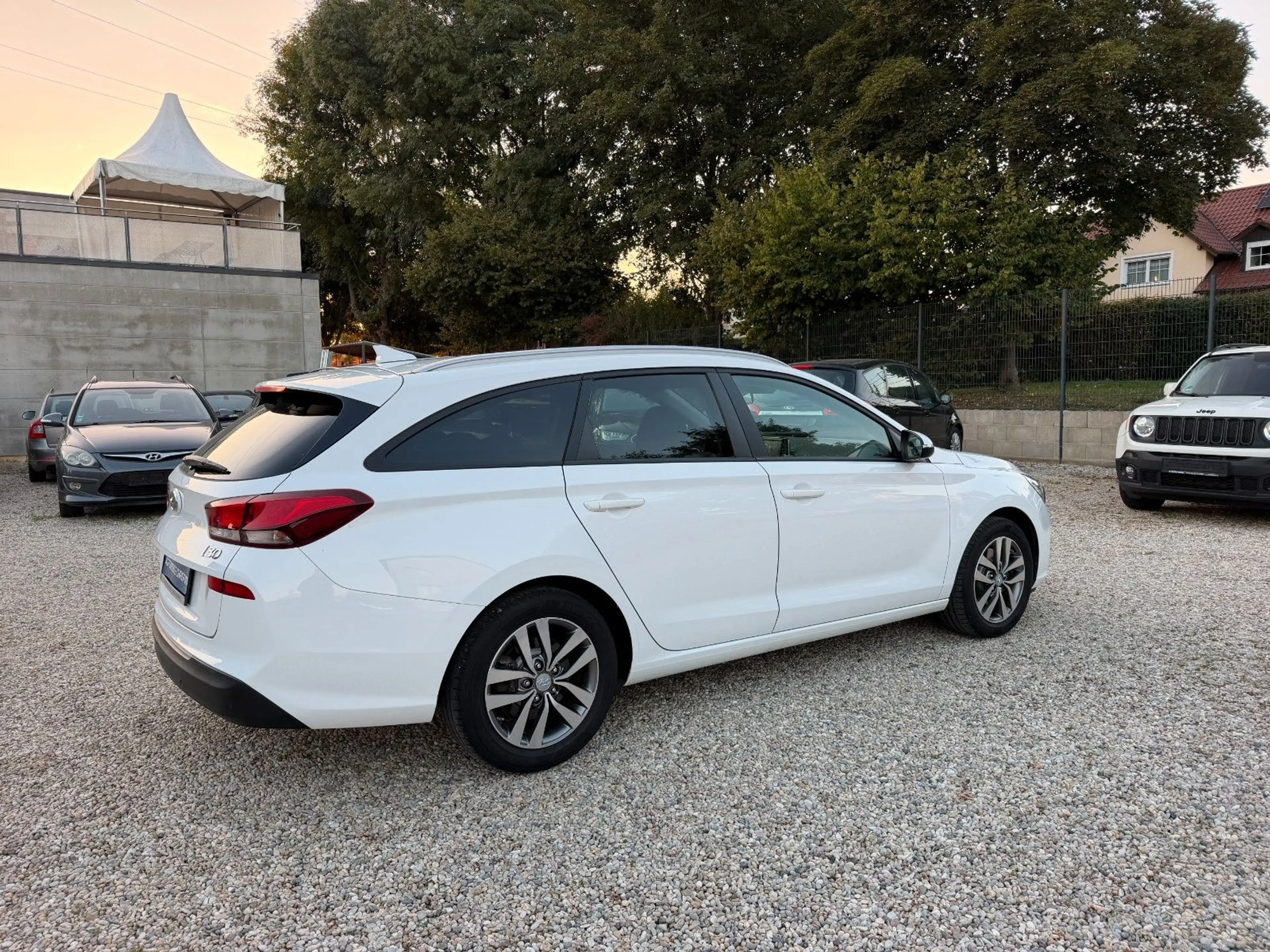 Hyundai i30 cw Family + 1. Hand Navi Touchscreen AHK — photo 5
