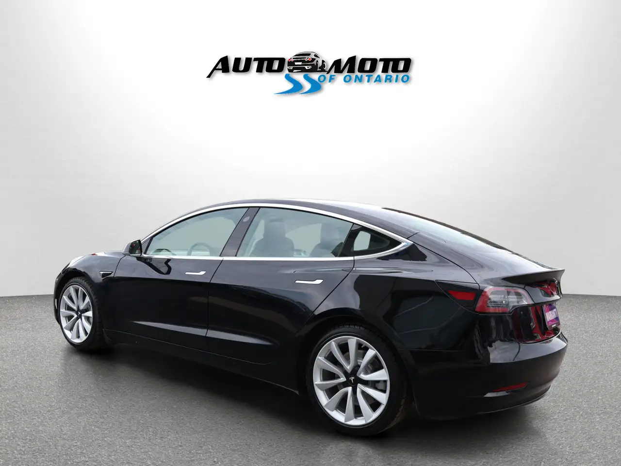 Tesla Model 3 fotografie Tesla Model 3