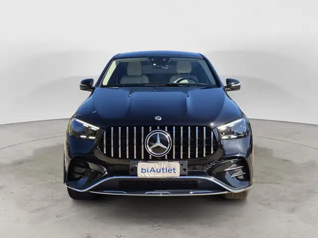 Mercedes-Benz GLE view 2