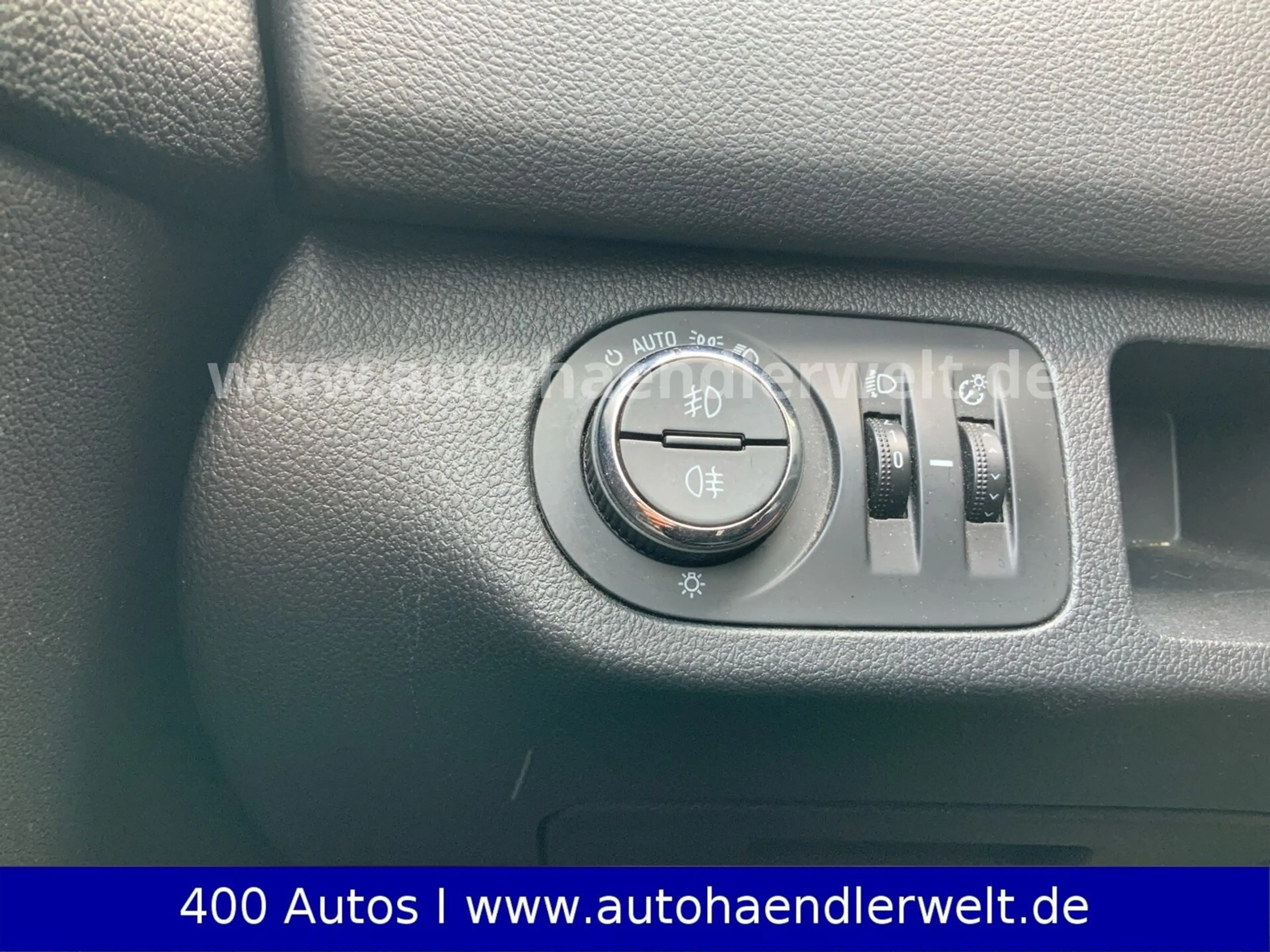 Opel Meriva B 1.4 Turbo Automatik Active — photo 15