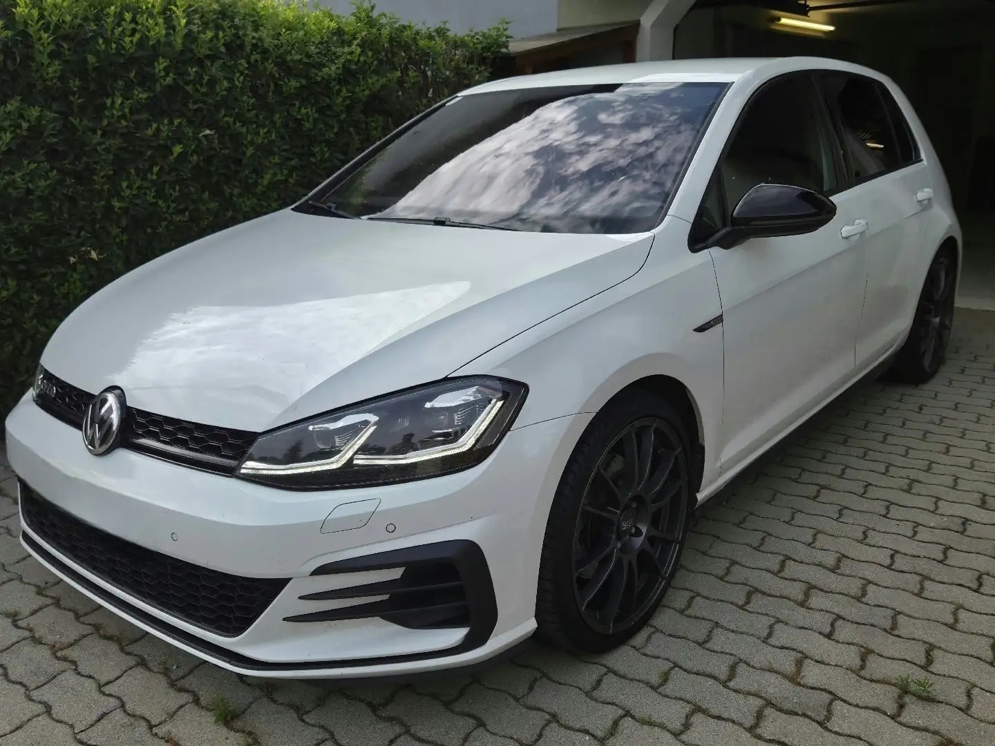 Volkswagen Golf GTD 2,0 TDI DSG Blanc - 1