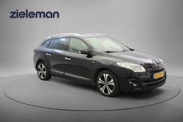 1.4 TCe Estate Bose - Panorama, Navi, Cruise, Clim