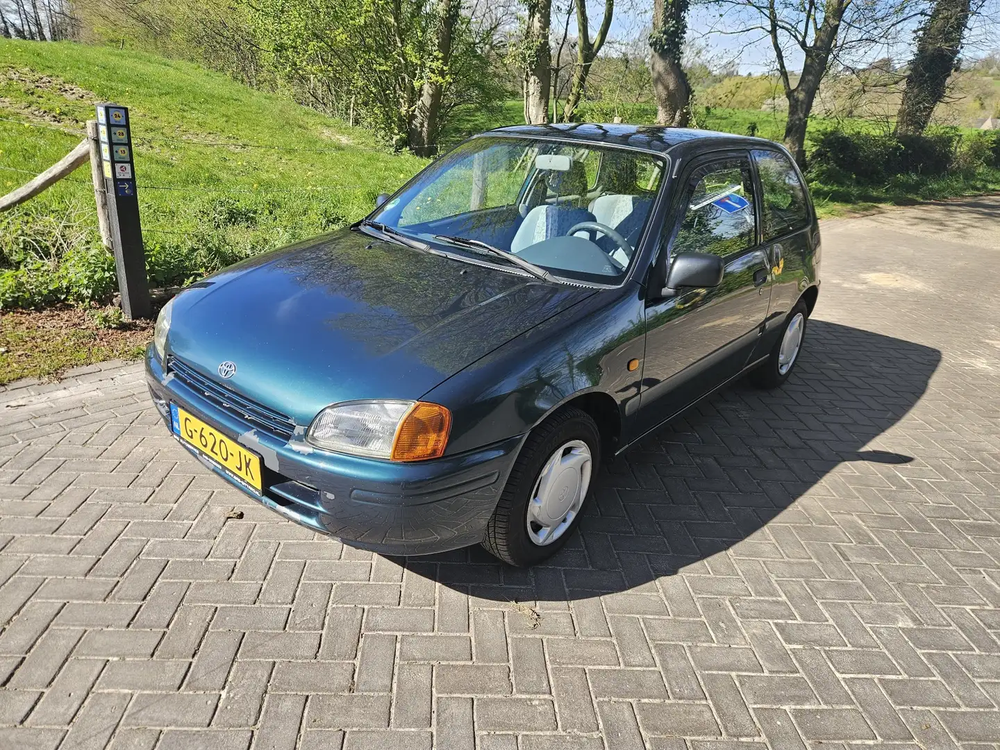 Toyota Starlet Starlet 1.3-16V Sport Verde - 1