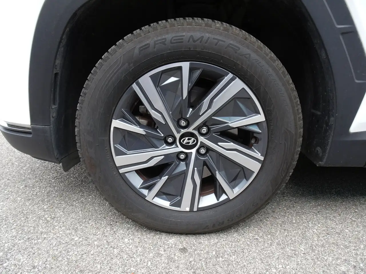 Hyundai TUCSON 1.6 HEV aut. XLine 6