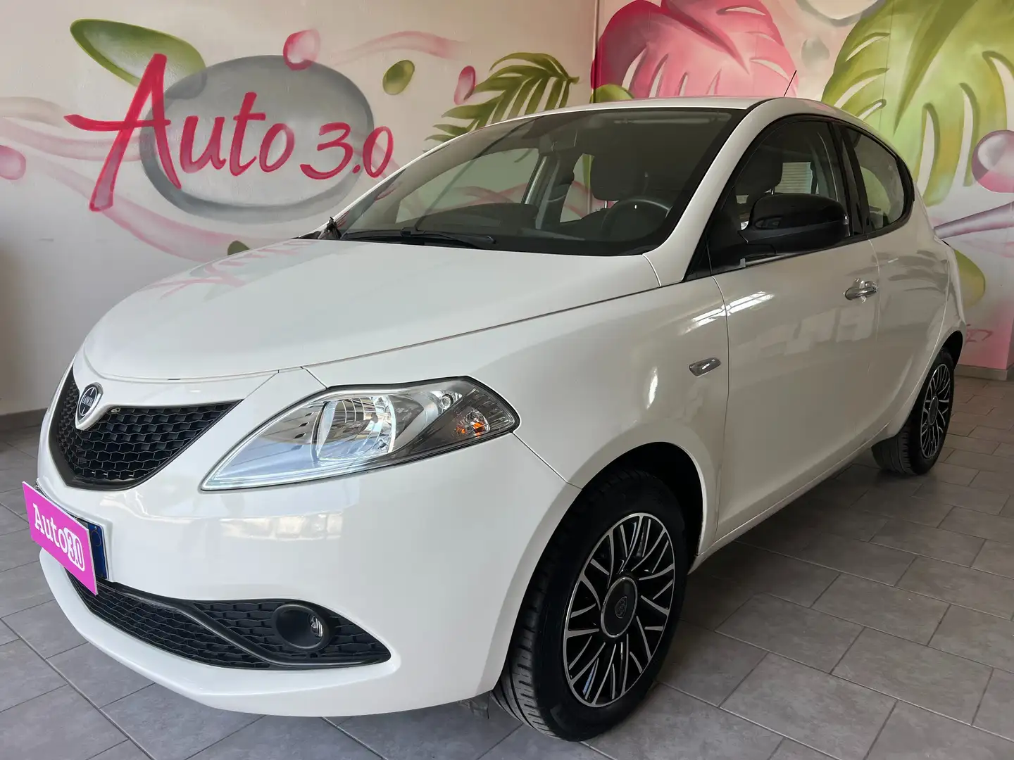 Lancia Ypsilon Ypsilon 1.2 Gold s Bianco - 1