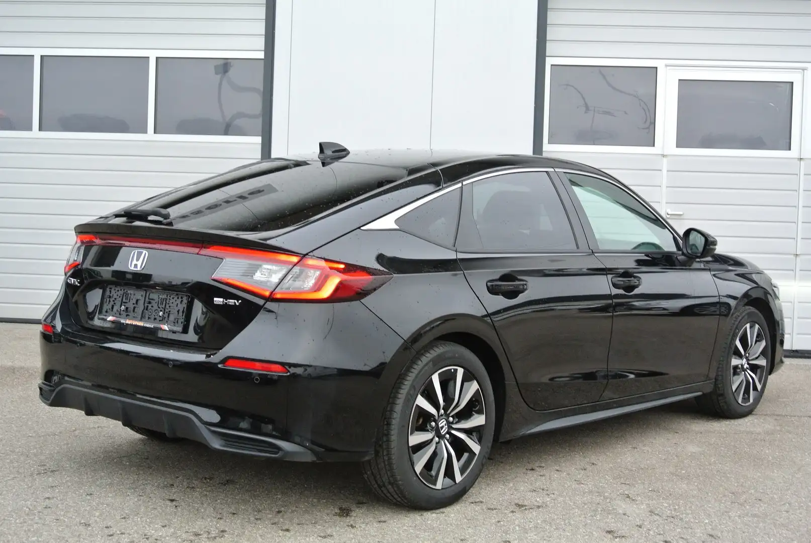 Honda Civic e:HEV 2.0 Aut. Elegance ** LED * NAVI * KAMERA Noir - 2