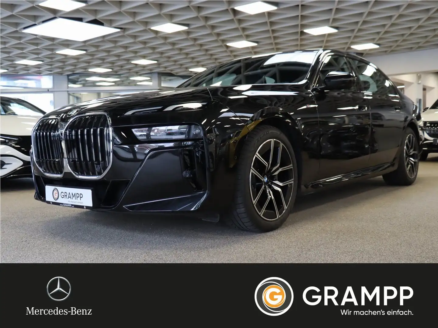 BMW 740 d Mild-Hybrid xDrive M Sport Innovation Pano Czarny - 1