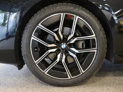 Annonce voiture d'occasion BMW 740 - CARADIZE