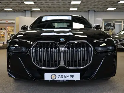 Annonce voiture d'occasion BMW 740 - CARADIZE