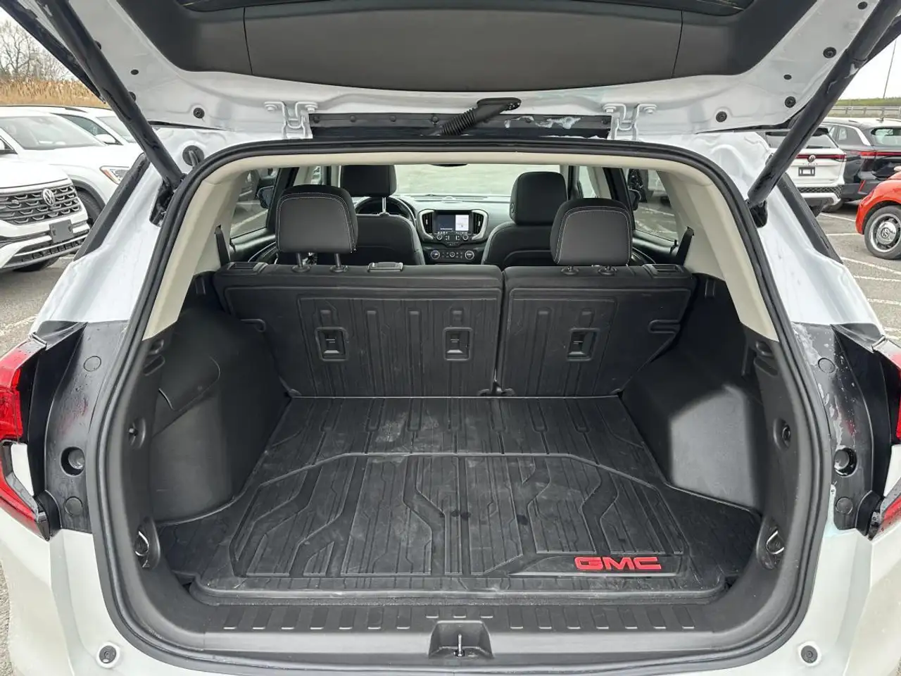 GMC Terrain photo GMC Terrain
