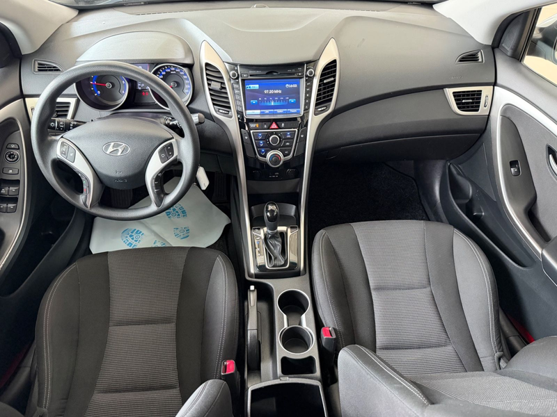 Hyundai i30 cw blue Classic Automatik Kamera Hyundai — photo 11