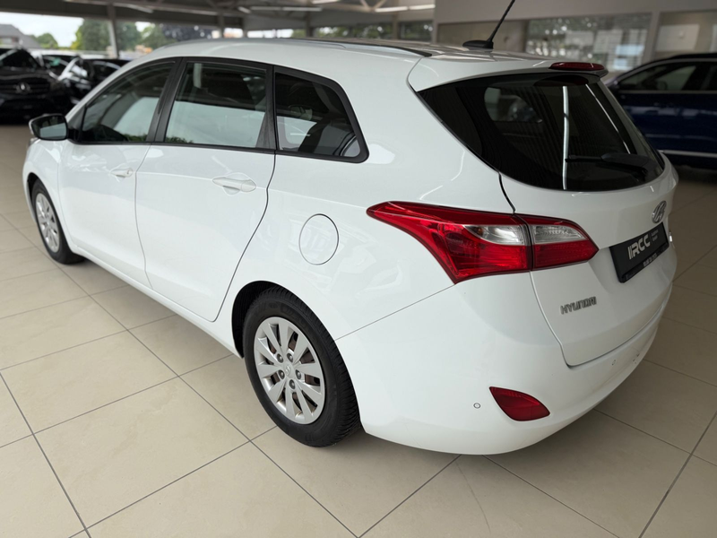 Hyundai i30 cw blue Classic Automatik Kamera Hyundai — photo 8