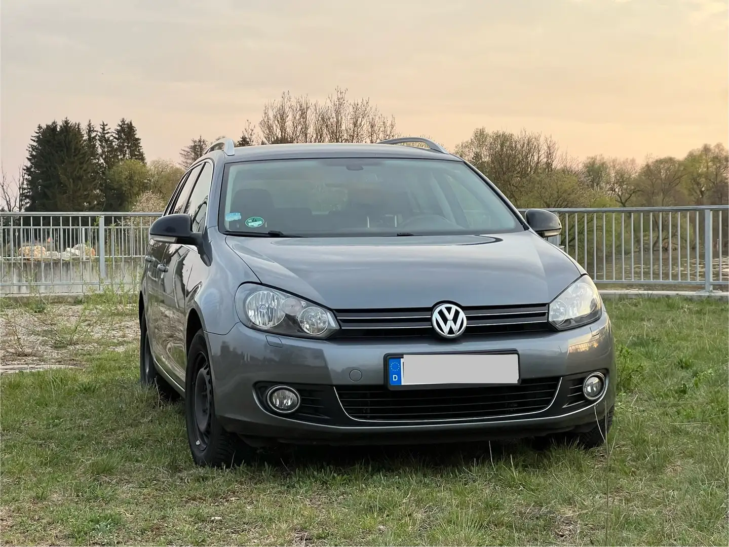 Volkswagen Golf Variant 1.2 TSI Comfortline - 2