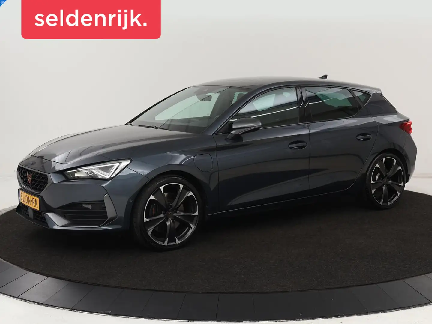 CUPRA Leon 1.4 e-Hybrid VZ | 245pk | Stoel & stuurverwarming Grijs - 1