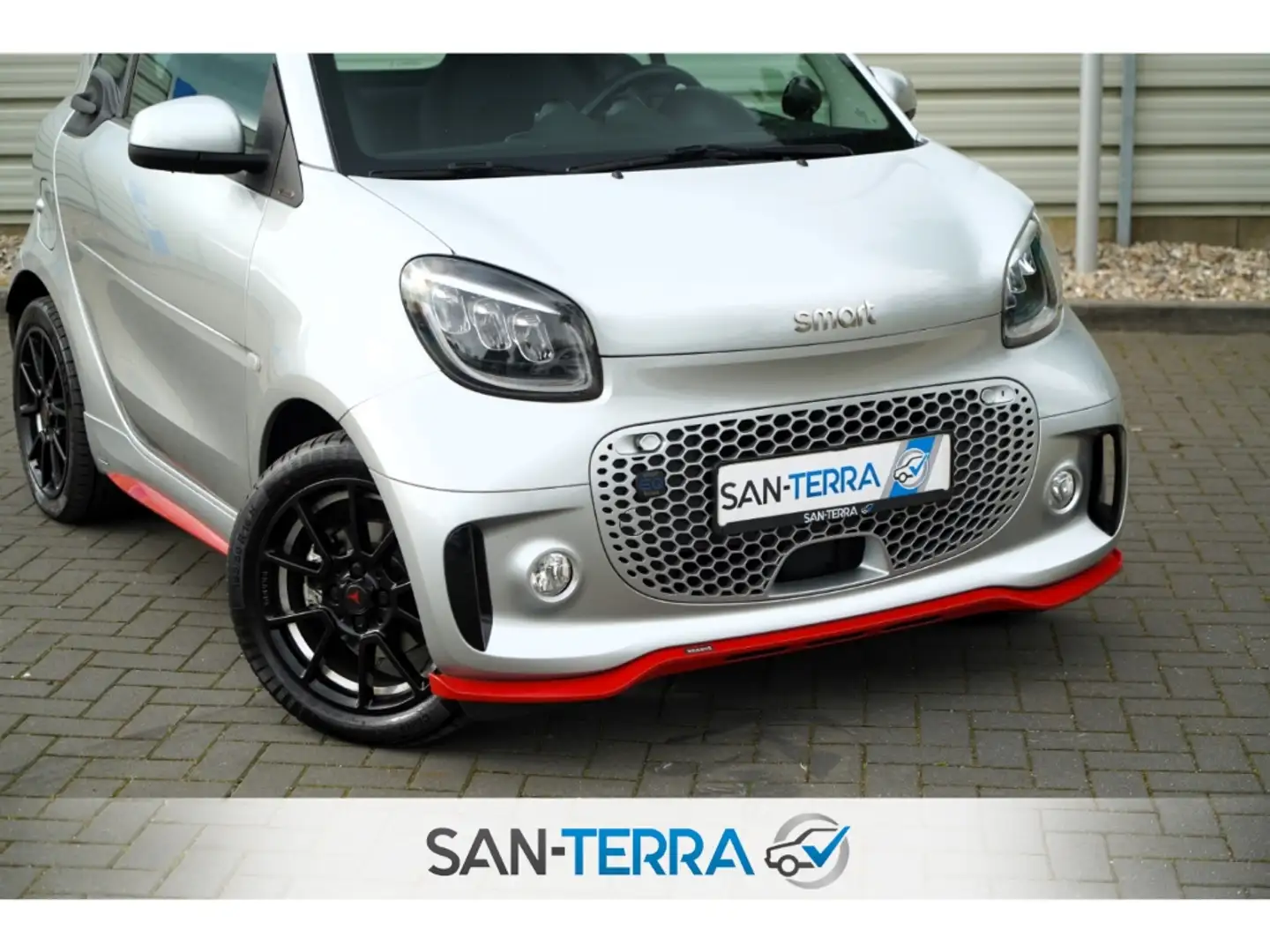 smart forTwo EQ BRABUS USHUAIA LIMITED EDITION EXCLUSIVE PANO*L Zilver - 2