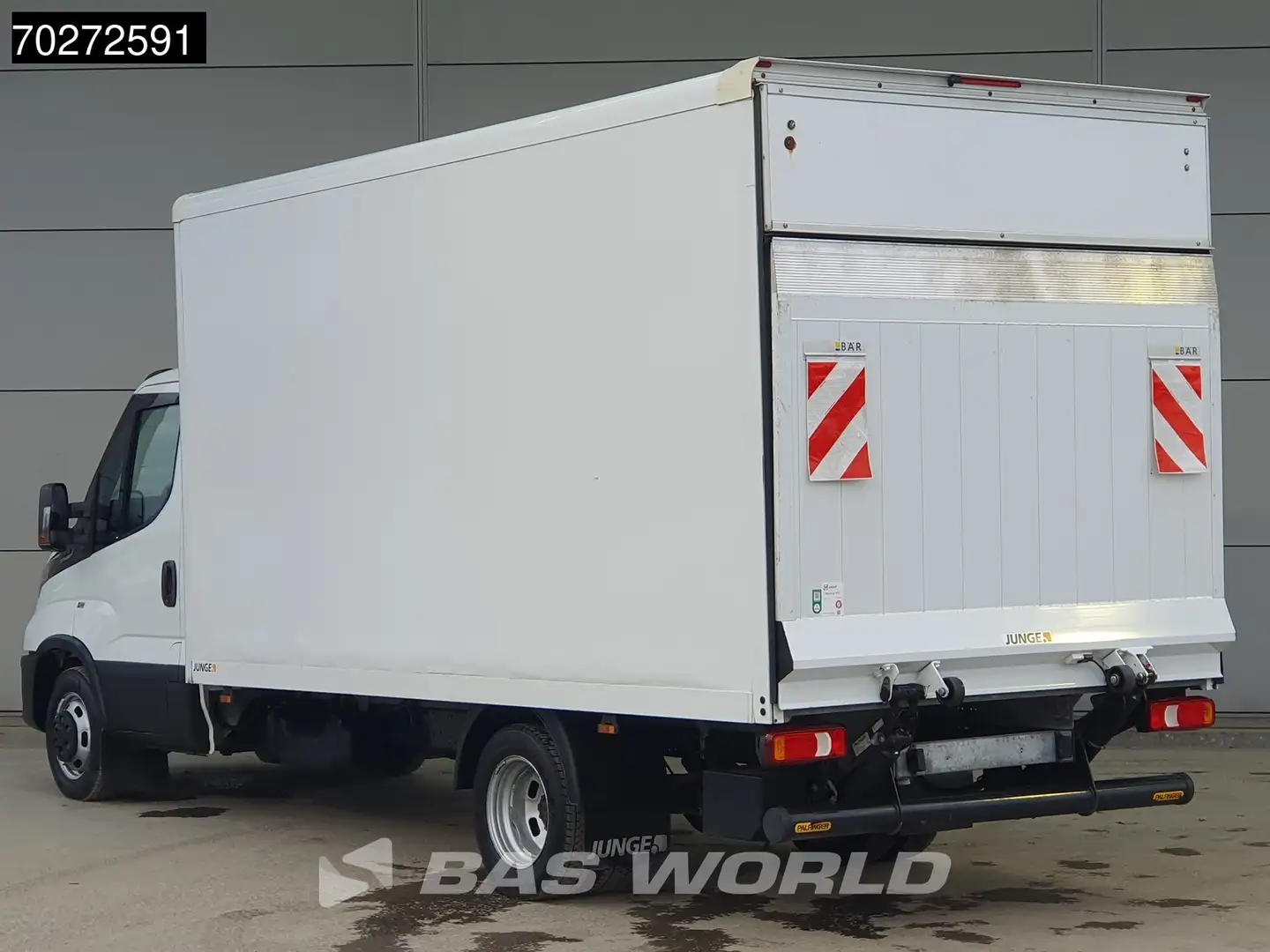 Iveco Daily 35C16 Automaat Laadklep Bakwagen Airco Camera Dubb Blanco - 2
