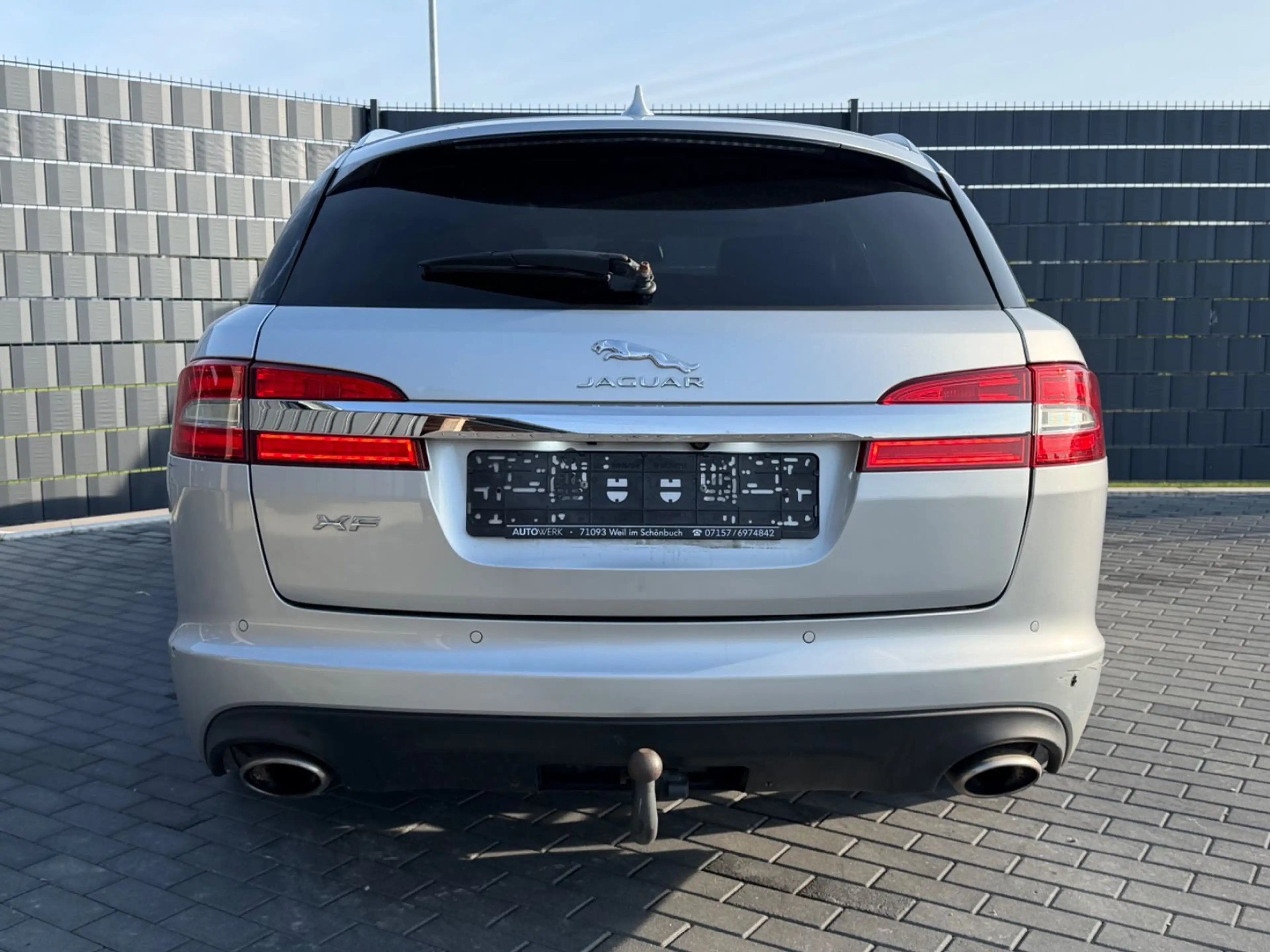 Jaguar XF Sportbrake 3.0*AUTOMATIK*LEDER*CAM*ACC*AHK* — photo 7