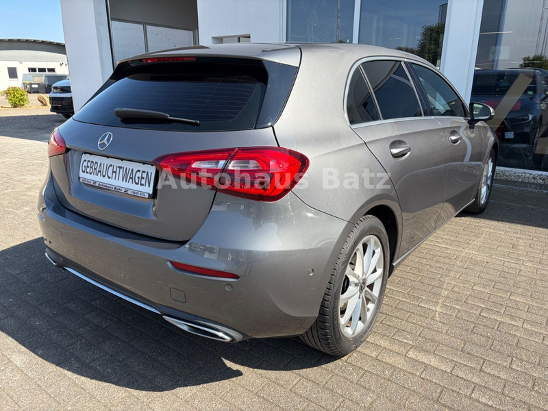 Mercedes-Benz A 180 SHZ*Totwinkel*R.Kamera*Checkheftgepflegt — photo 8