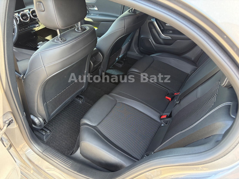 Mercedes-Benz A 180 SHZ*Totwinkel*R.Kamera*Checkheftgepflegt — photo 15