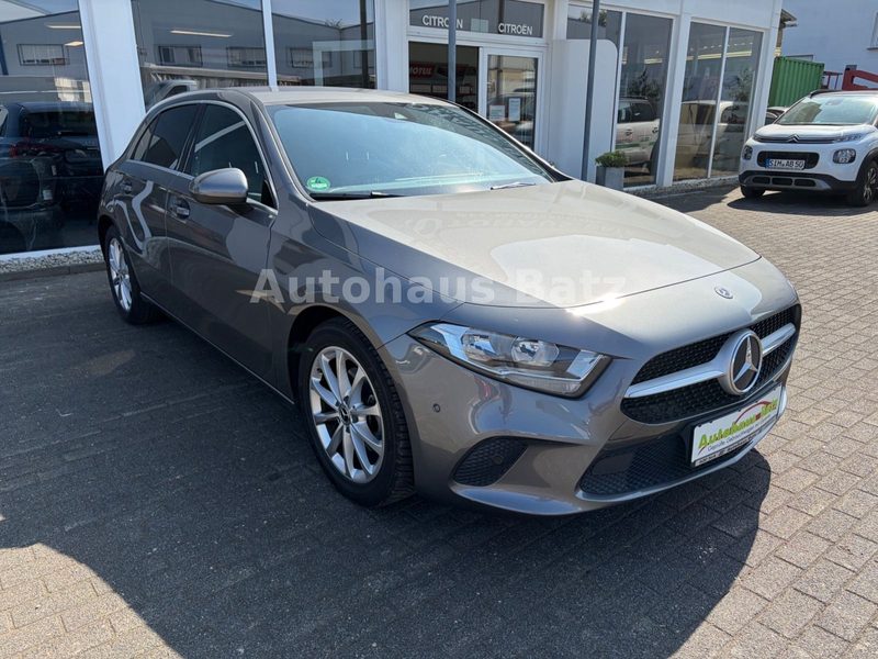 Mercedes-Benz A 180 SHZ*Totwinkel*R.Kamera*Checkheftgepflegt — photo 5