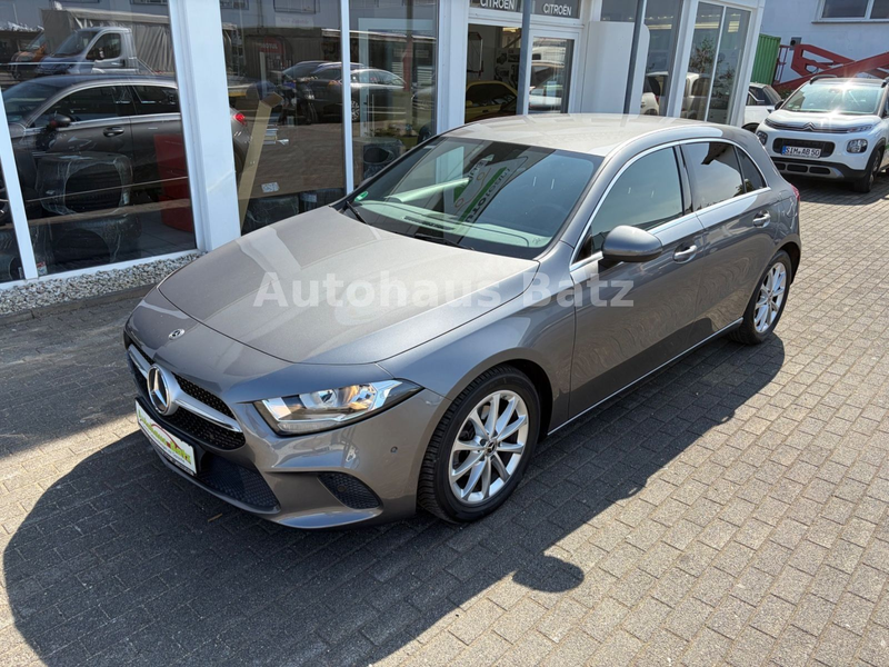 Mercedes-Benz A 180 SHZ*Totwinkel*R.Kamera*Checkheftgepflegt — photo 9
