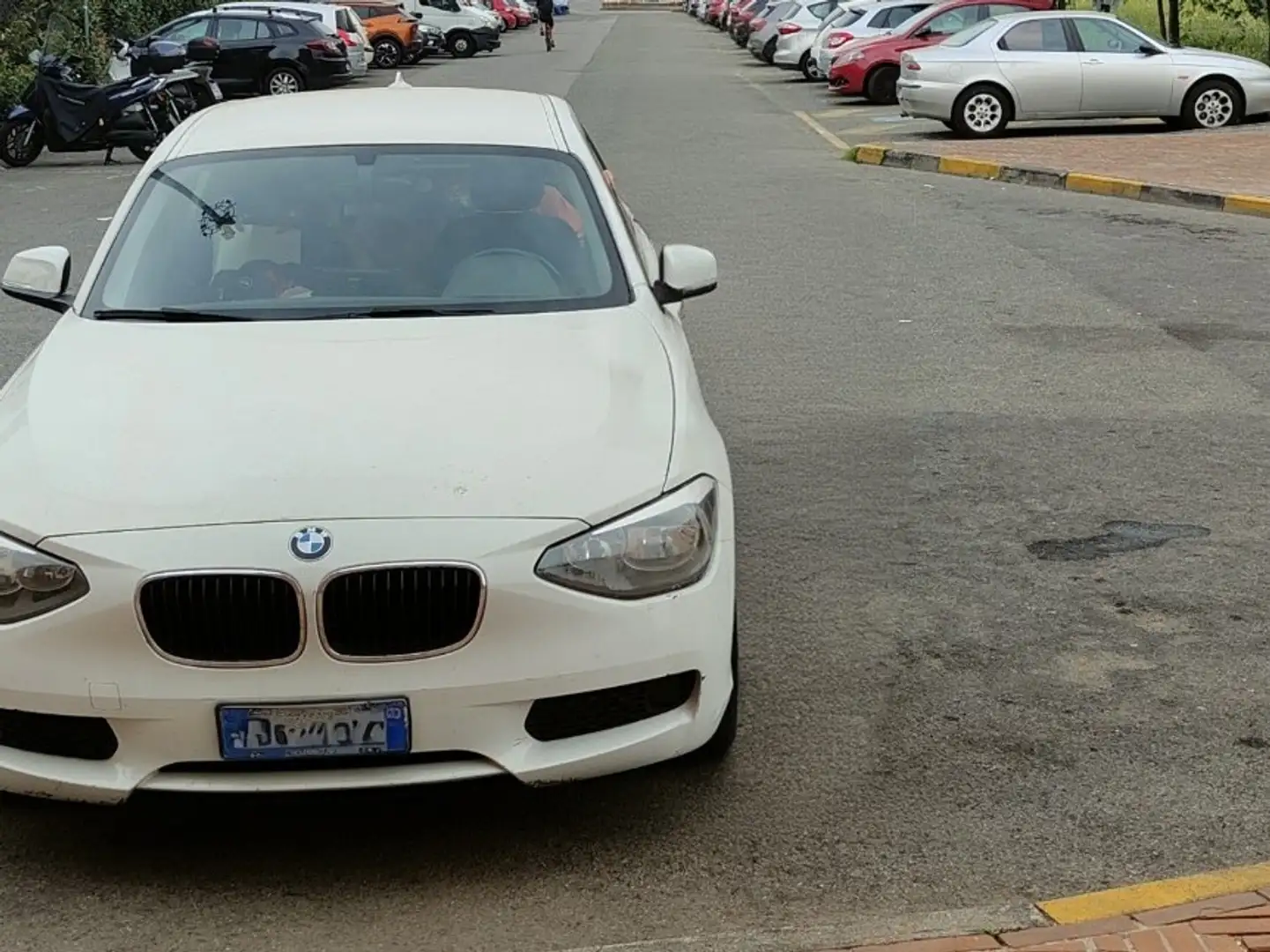 BMW 114 114d 5p Urban - 2