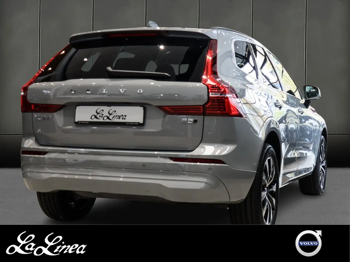 Volvo XC60 B5 (B) AWD Core Bright NP:68.400,-//VOLL-LED//W... Grau - 2