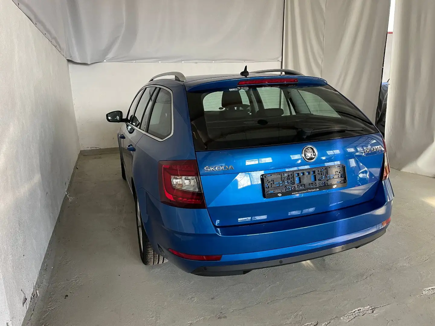 Skoda Octavia Combi Style DSG Bleu - 2