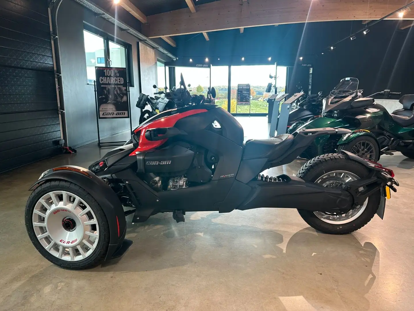 Can-Am Ryker 900 ACE Rally Edition 2024 Schwarz - 2