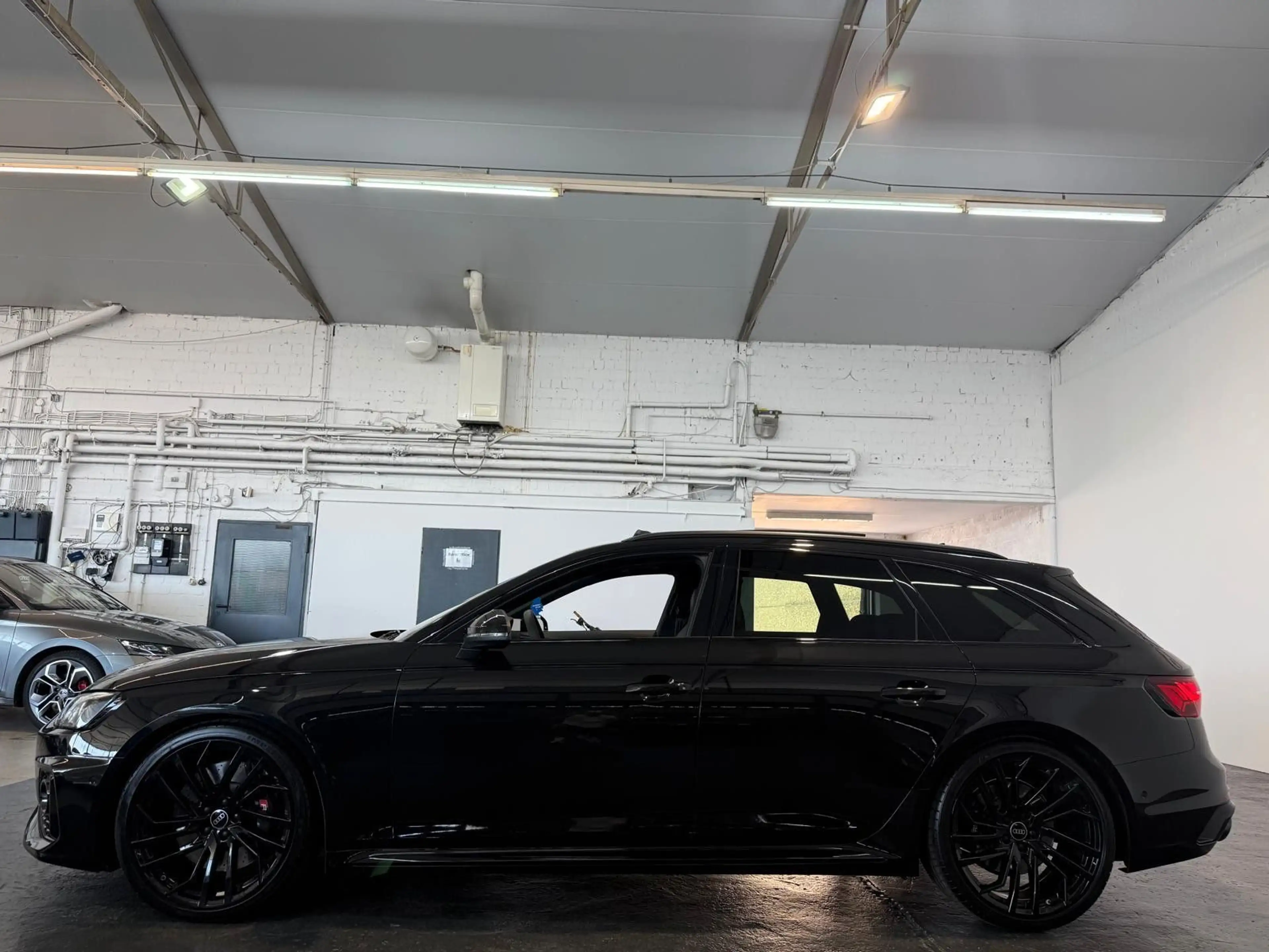 Audi RS4 RS 4 Avant 2.9 TFSI quattro — photo 11