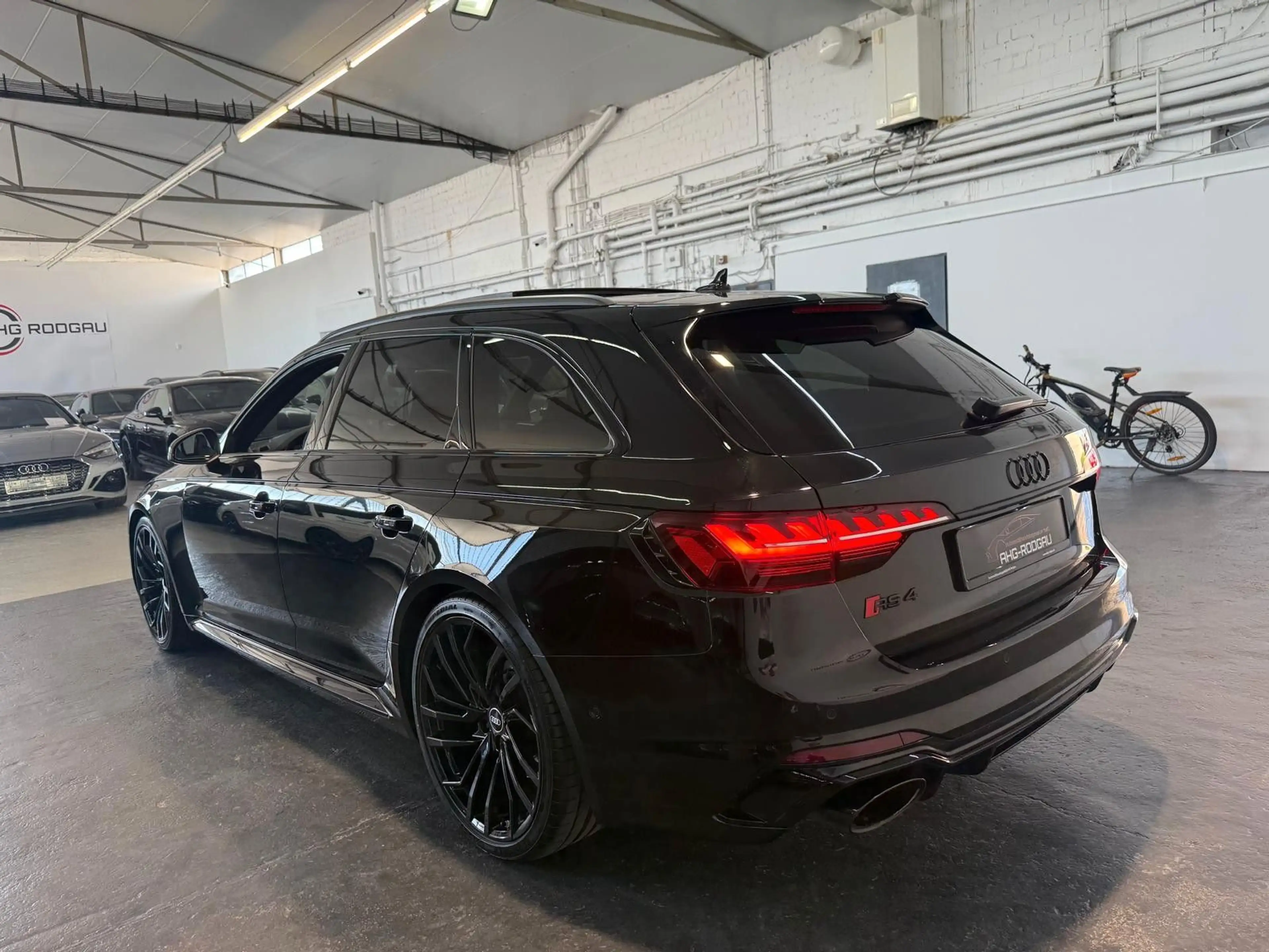Audi RS4 RS 4 Avant 2.9 TFSI quattro — photo 8