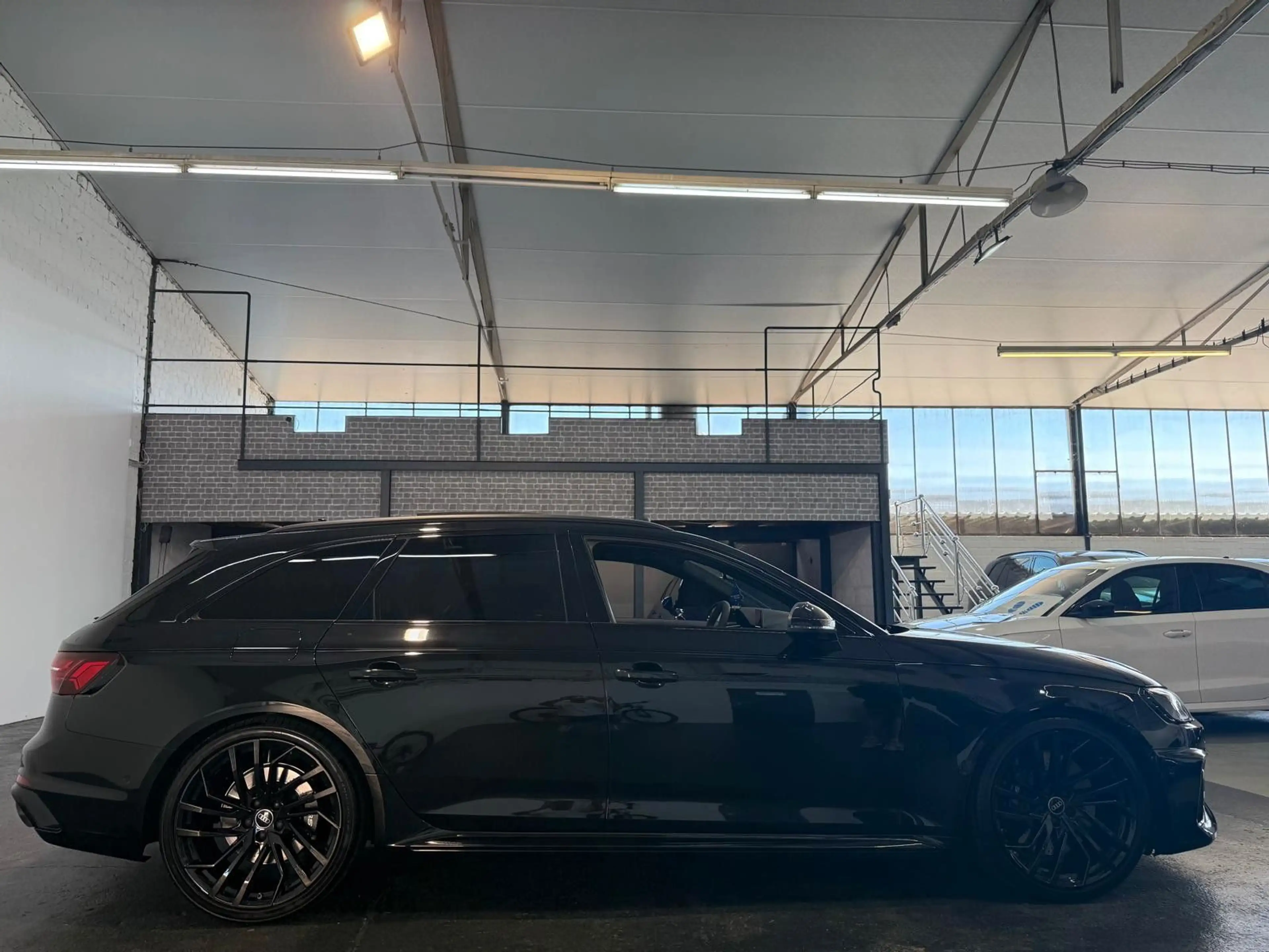Audi RS4 RS 4 Avant 2.9 TFSI quattro — photo 10