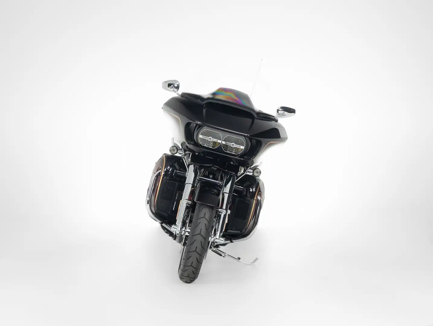 Harley-Davidson Road Glide FLTRXSANV CVO Rojo - 2