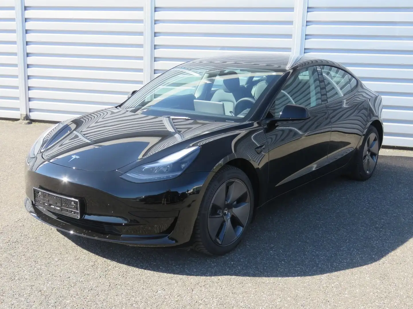 Tesla Model 3 RWD BASIS 19% VAT|Autopilot3|360°|Pano Schwarz - 1