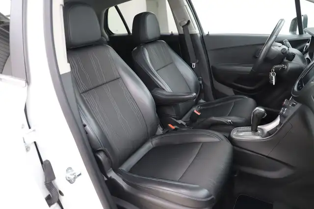 Chevrolet Trax view 10