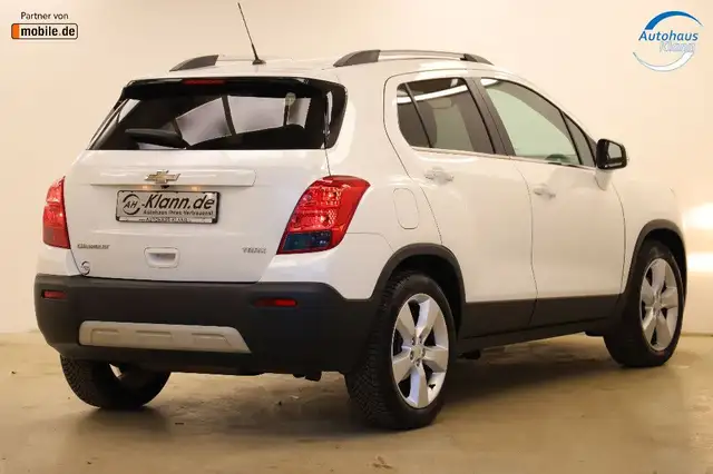 Chevrolet Trax view 8