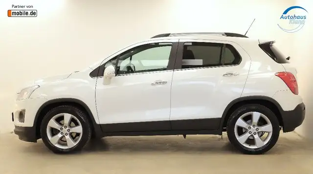 Chevrolet Trax view 4