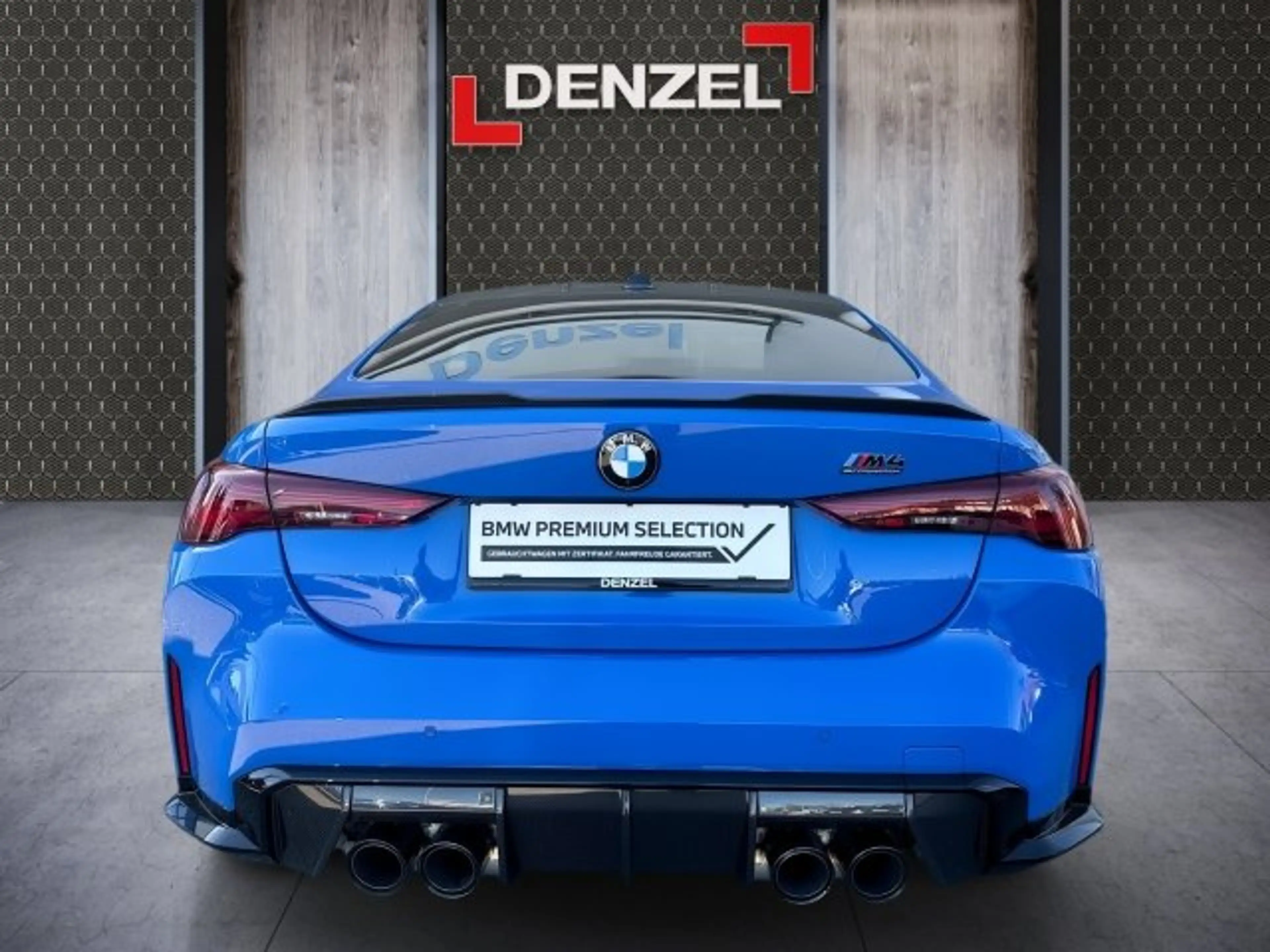 BMW M4 Competition M xDrive G82 S58 — photo 11