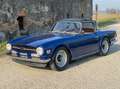 Triumph TR6 Bleu - thumbnail 1