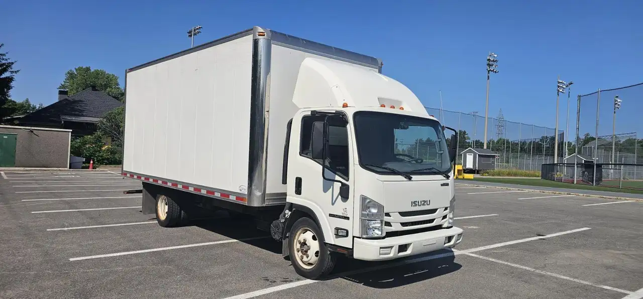 Isuzu NPR fotografie Isuzu NPR