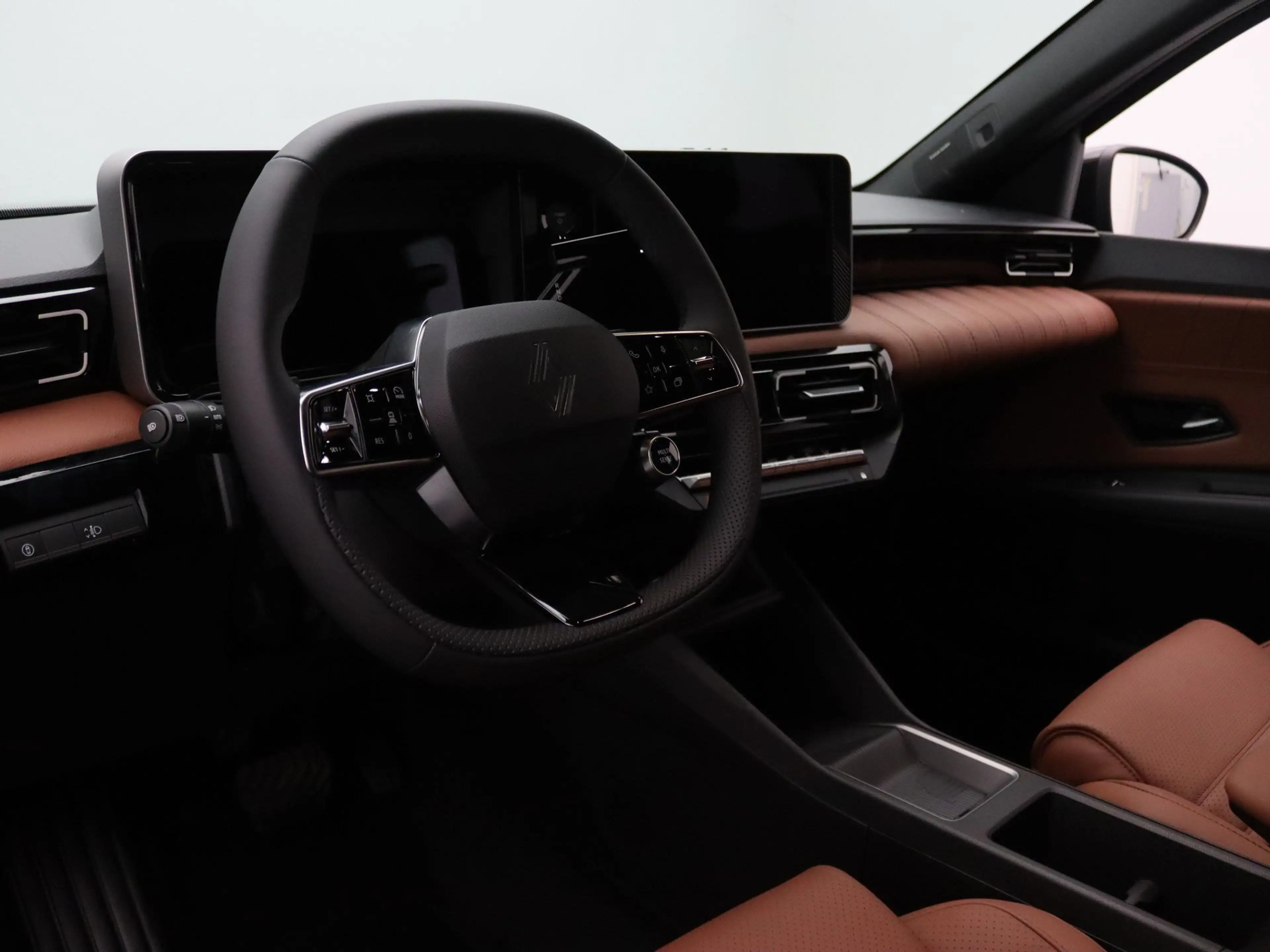 Renault R 5 "Signature Stam" comfort range iconic cinq 52 kWh — photo 4