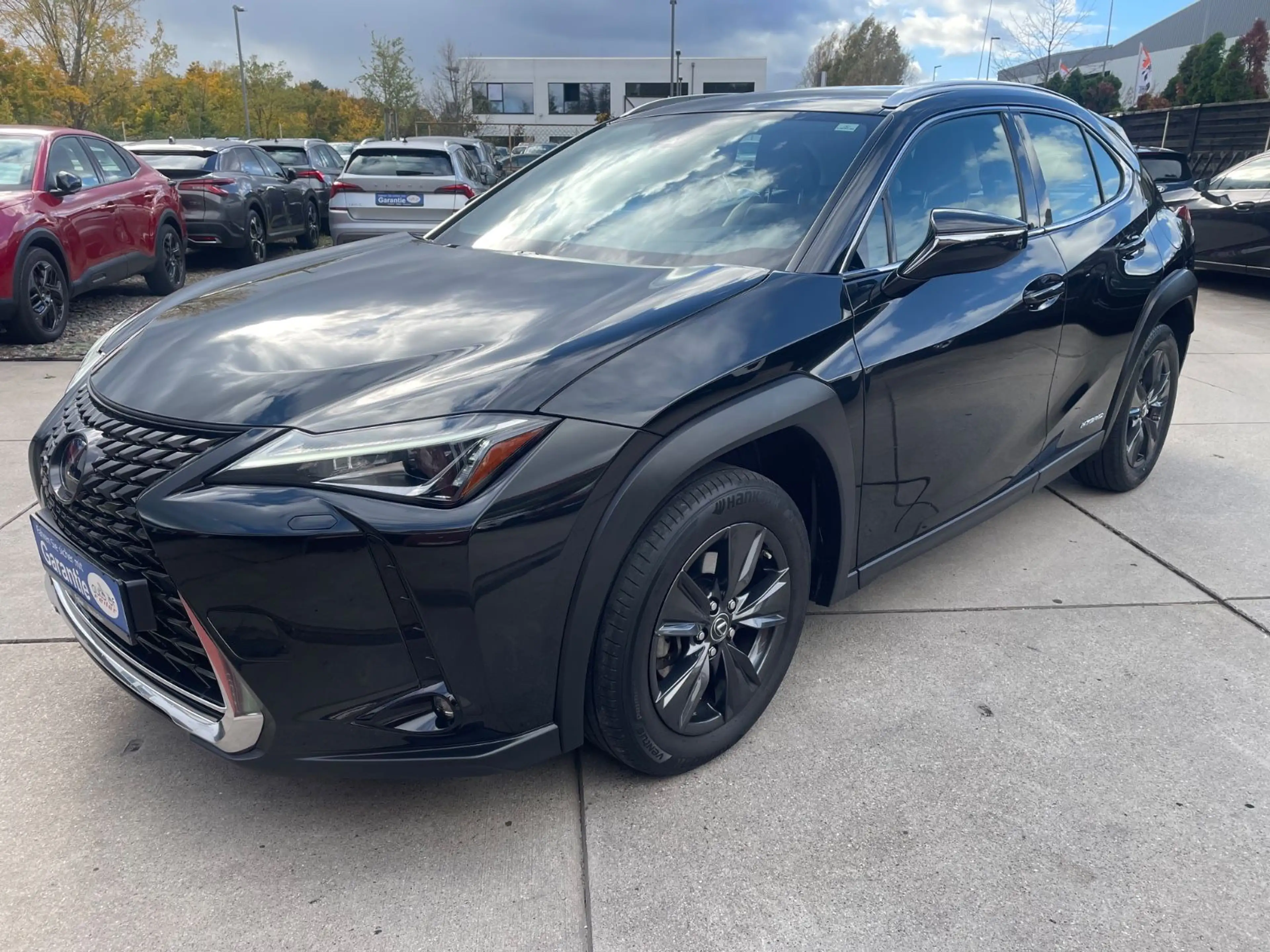 Lexus UX 250h 2,0 Hybrid Automatik/Leder/Klima/Navi/Kam — photo 7