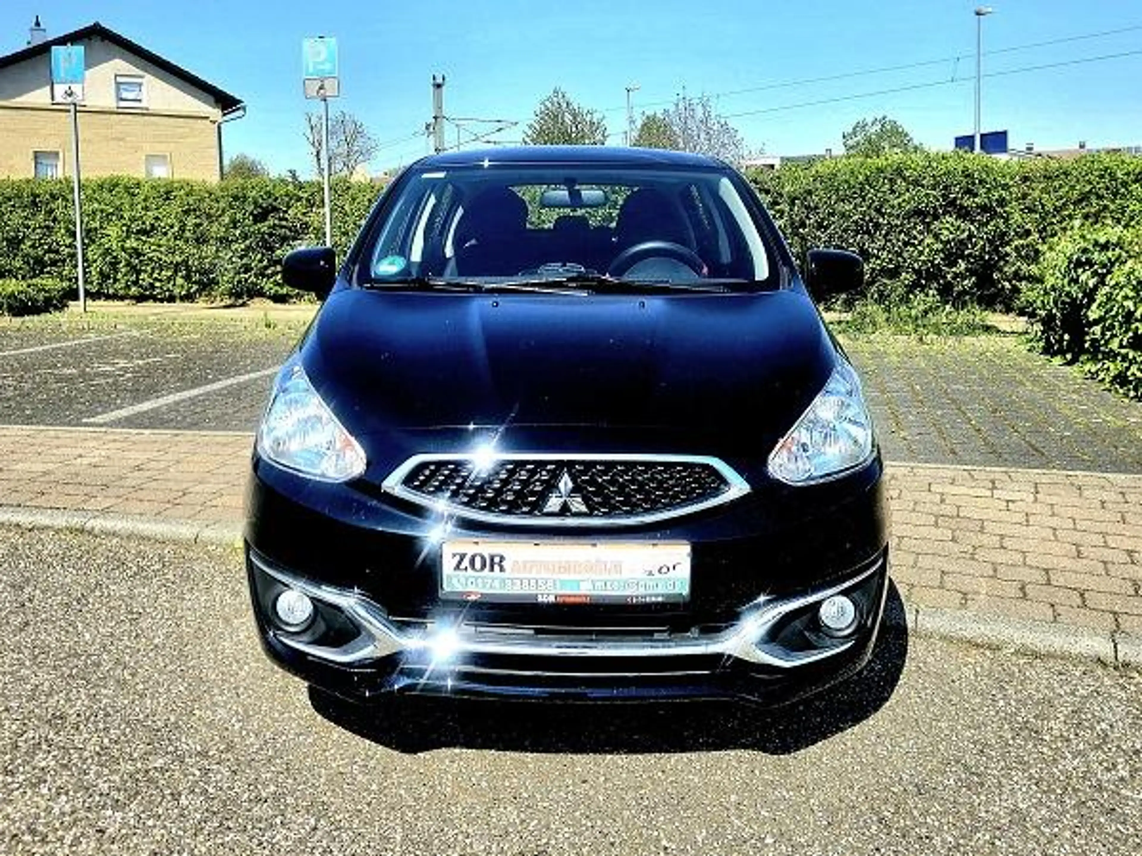 Mitsubishi Space Star Diamant Edition*Hu/Au neu*Klima*Scheckheft* — photo 2
