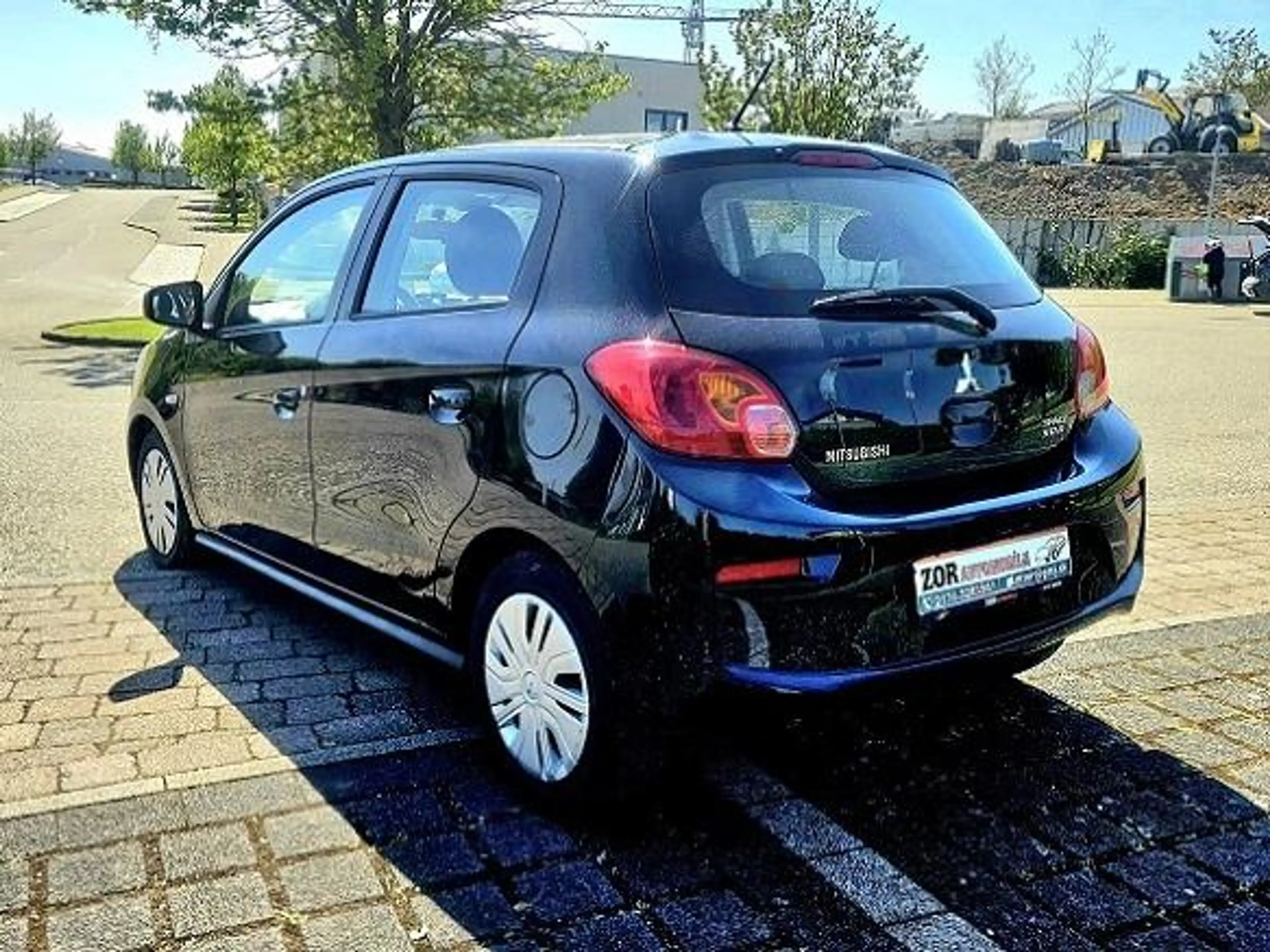 Mitsubishi Space Star Diamant Edition*Hu/Au neu*Klima*Scheckheft* — photo 7