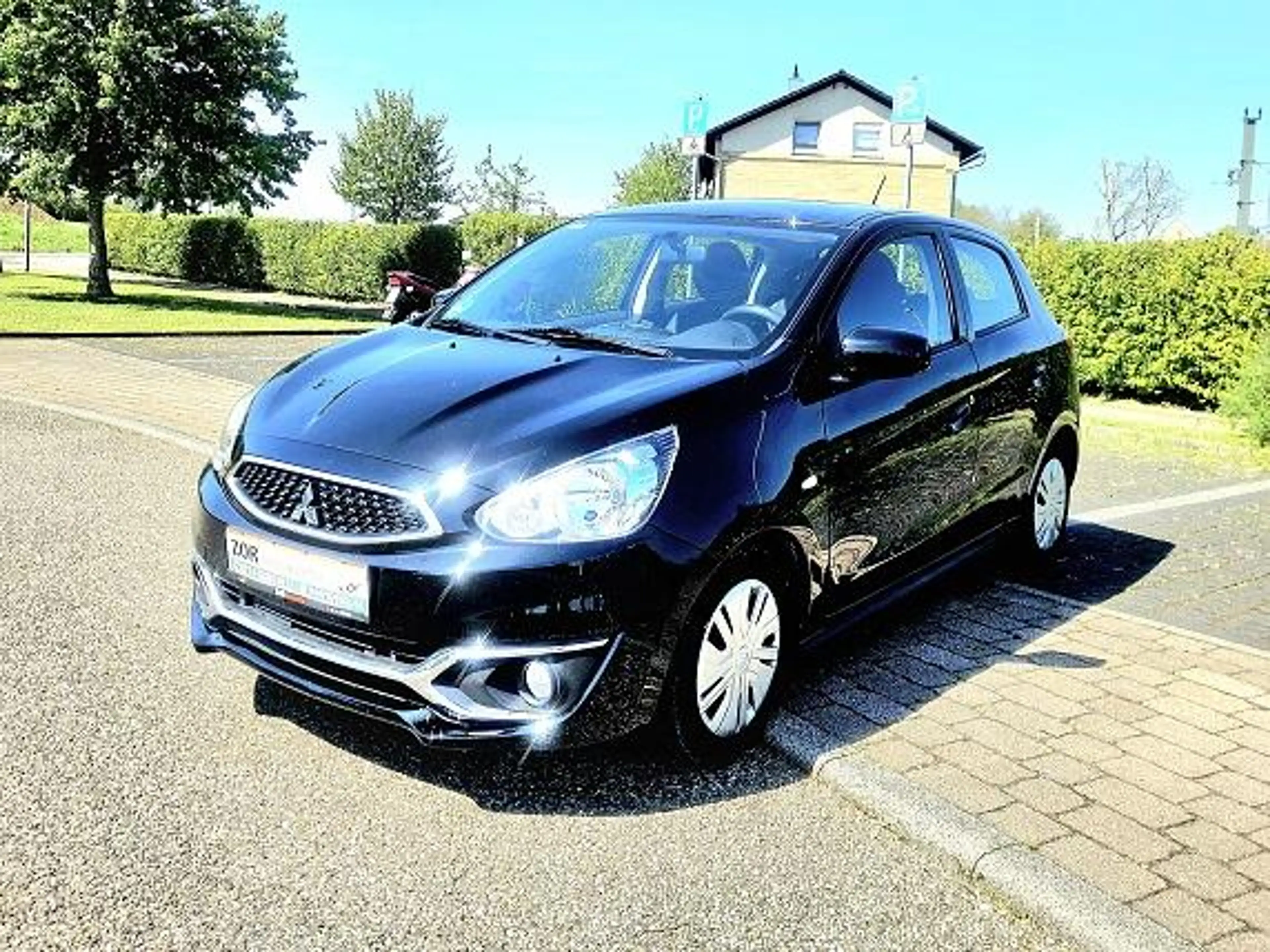 Mitsubishi Space Star Diamant Edition*Hu/Au neu*Klima*Scheckheft*