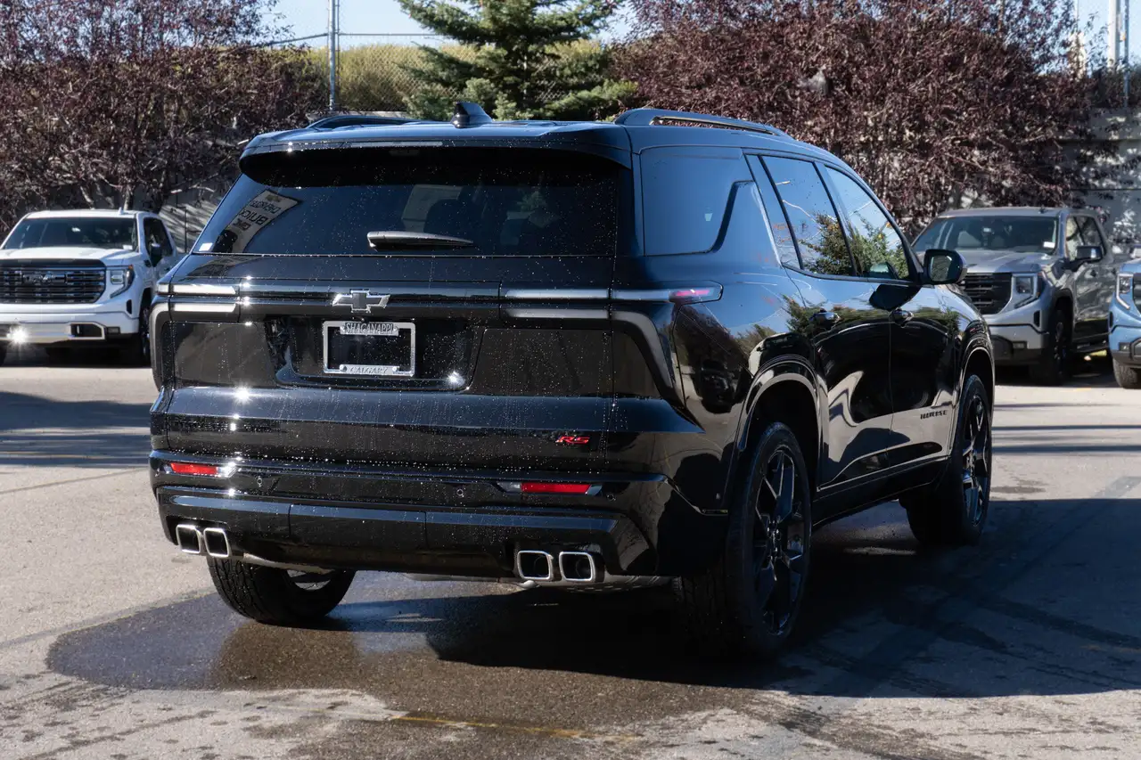 Chevrolet Traverse снимка Chevrolet Traverse