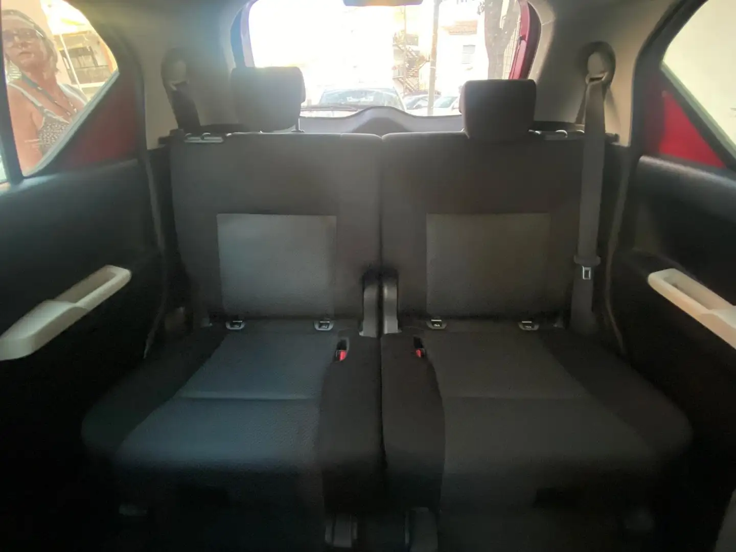 Suzuki Ignis Ignis 1.2 GLE 2WD GLE Rojo - 2